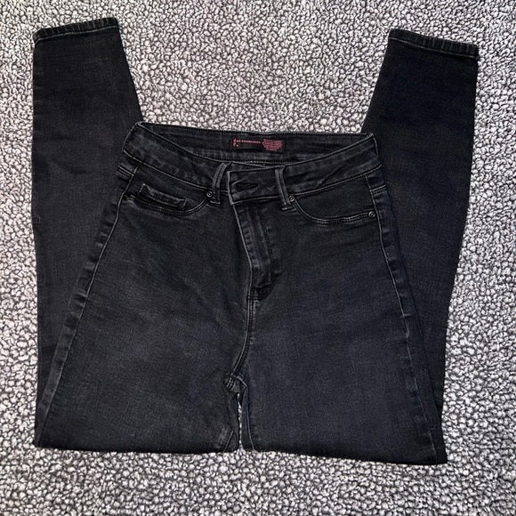 No Boundaries Denim - No boundaries Black jeans have stretch size 9